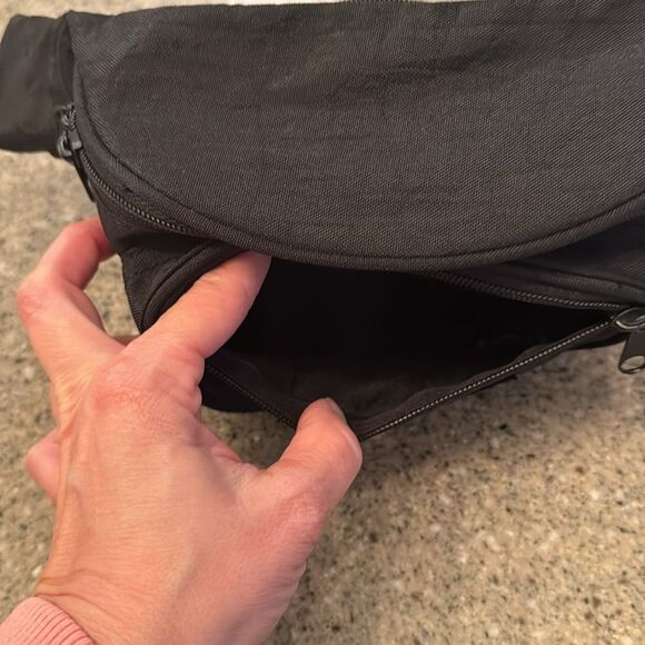 PACIFIC CONNECTIONS Vintage Fanny Pack - Picture 8 of 9